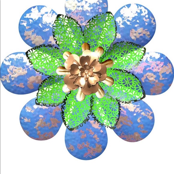 13.7 Inch Flower Metal Wall Art Decor - Picture 2 of 7